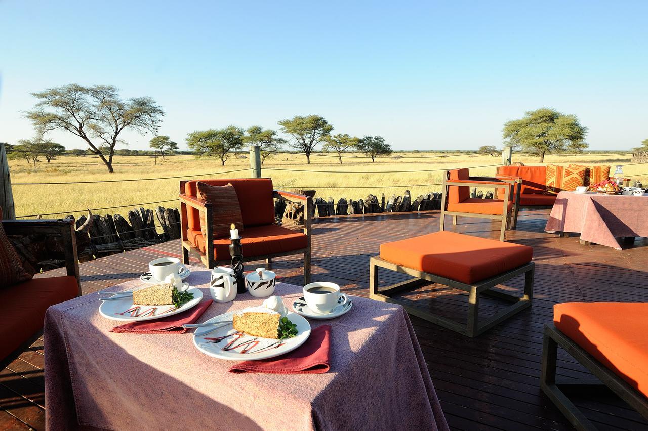 Frans Indongo Lodge Otjiwarongo Exterior photo